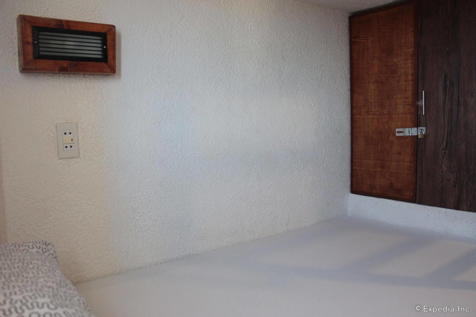 Sea Horse Guest House Đảo Đảo Coron Ngoại thất bức ảnh